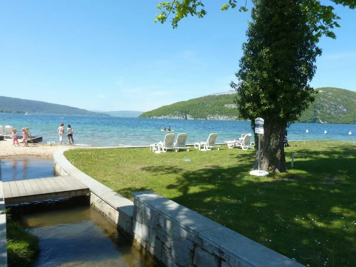 La Baie Des Voiles ,Vue Lac D'Annecy ,Plage Privee Duingt 0*,  Frankreich
